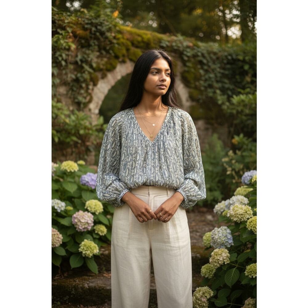 Zara Top Womens M Ivory Teal Metallic Crop Sheer Gauzy Fairy Romantic Bubble Hem